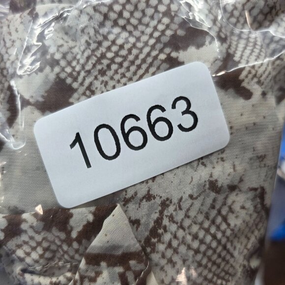 Womens Calvin Klein Jeans Brown & Beige Snake Print Blouse V-Neck 3/4 Sleeves S - Picture 7 of 7